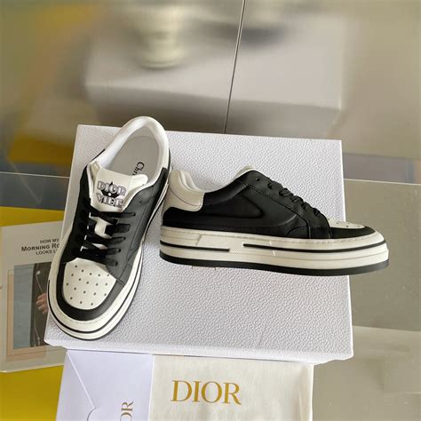 dior d freeway sneaker|Dior vibe sneakers.